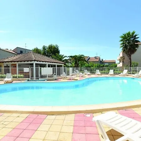 Le Mayflower Apartment *